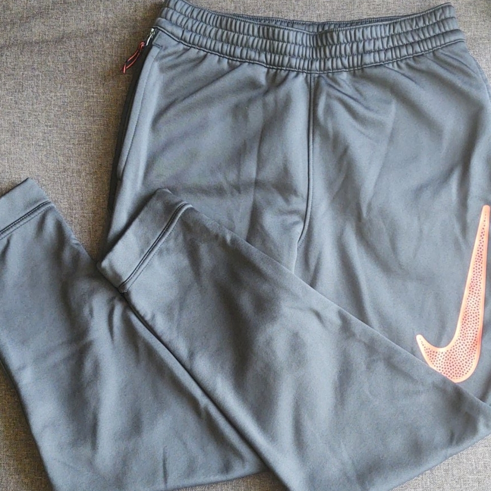 Nike DRI-FIT Kids Boy Gray Joggers.